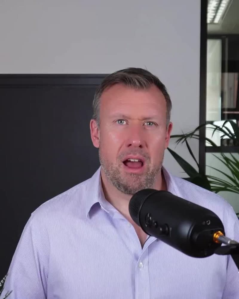 Maximising Success with Digital Signage Training