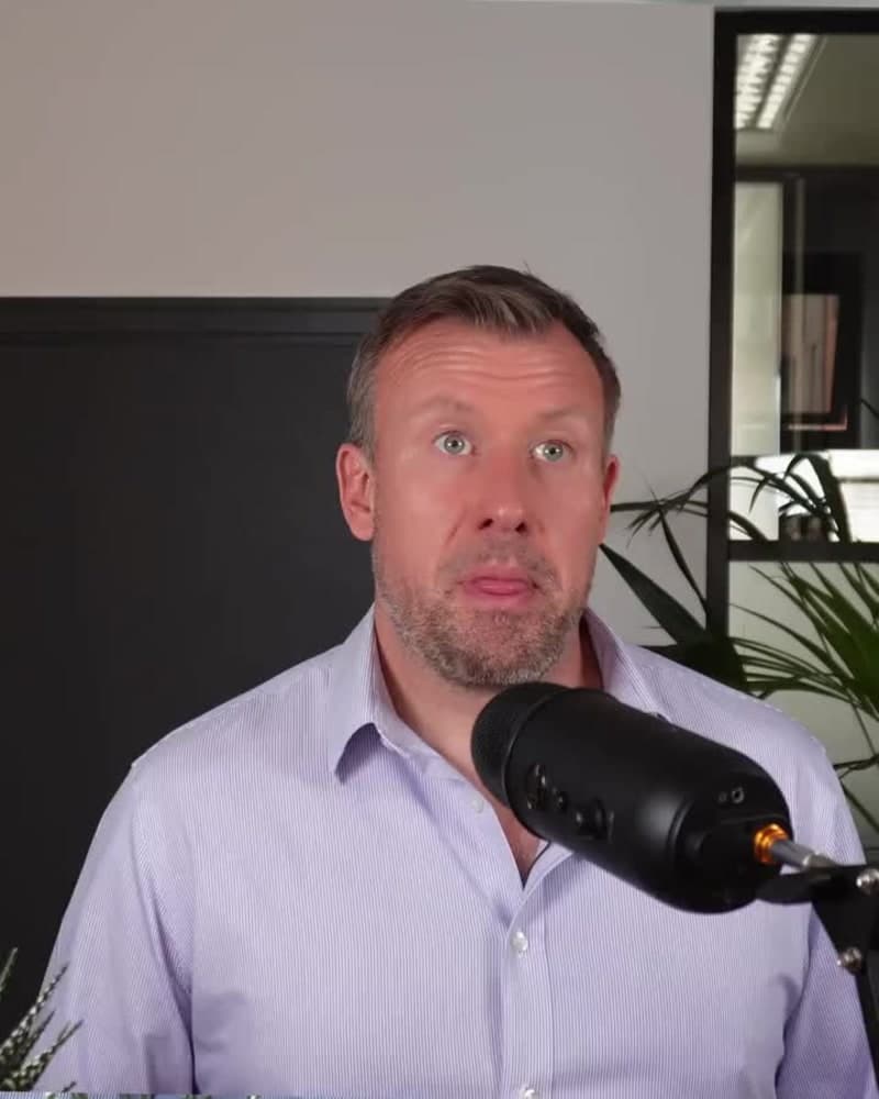 Balancing Office and Remote Work for Optimal Team Success