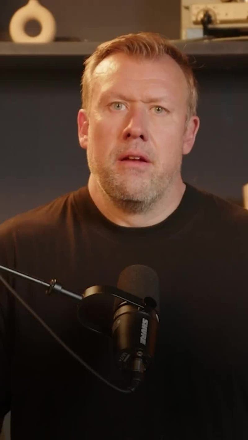 Revolutionising Digital Signage with Cloud and AI