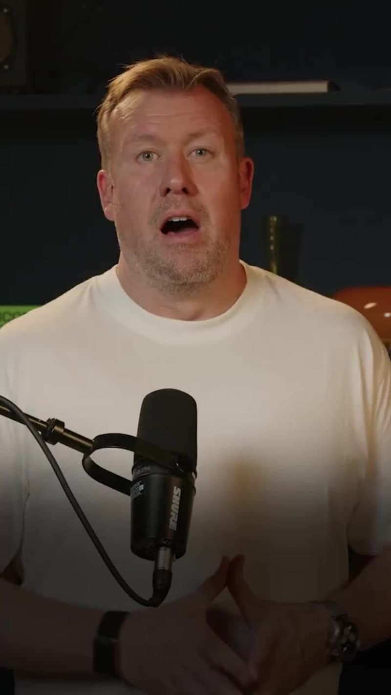 Embracing AI: Leading Change at ScreenCloud