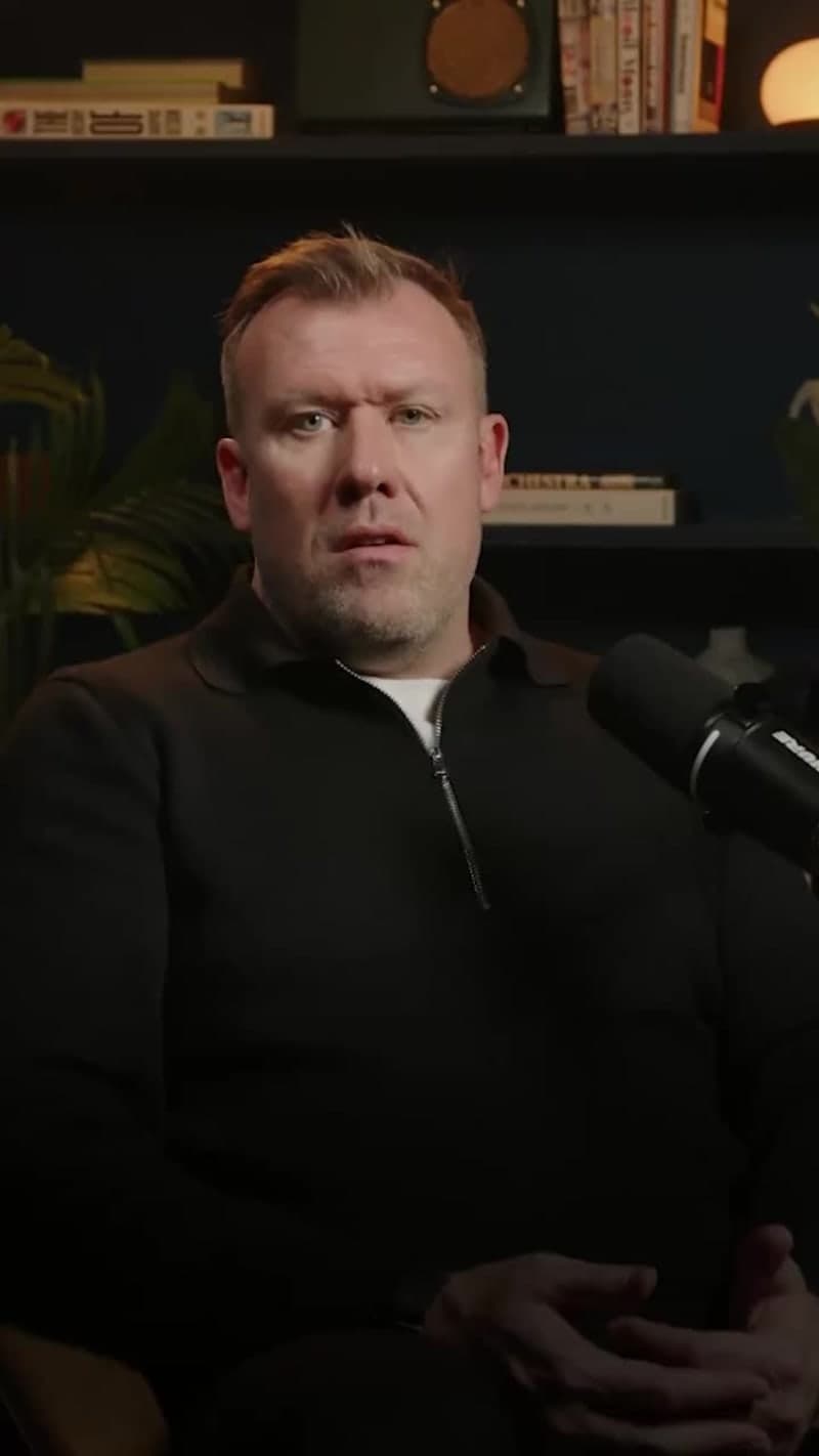 Enhancing Hotel Guest Experiences Through Upselling